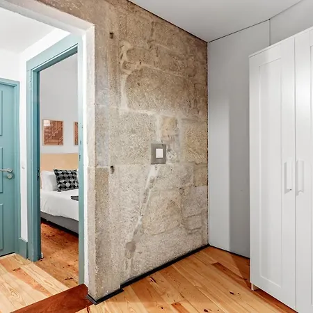 B. Places Apartamento
