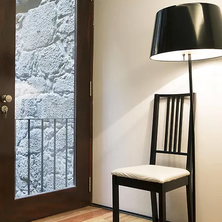 B. Places Apartamento *